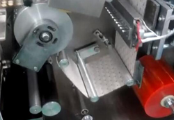 DPH300G高速鋁塑泡罩包裝機聯(lián)線(xiàn)